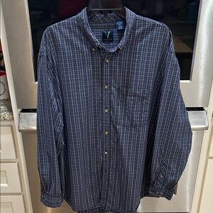 Van Heusen Navy Plaid Button Down Shirt